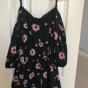 Floral romper size Small